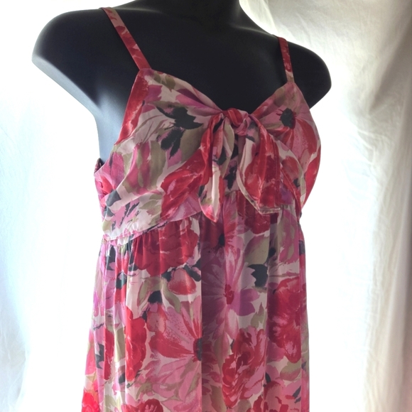 Romantic Floral Sundress EUC 🌹 - Picture 6 of 9